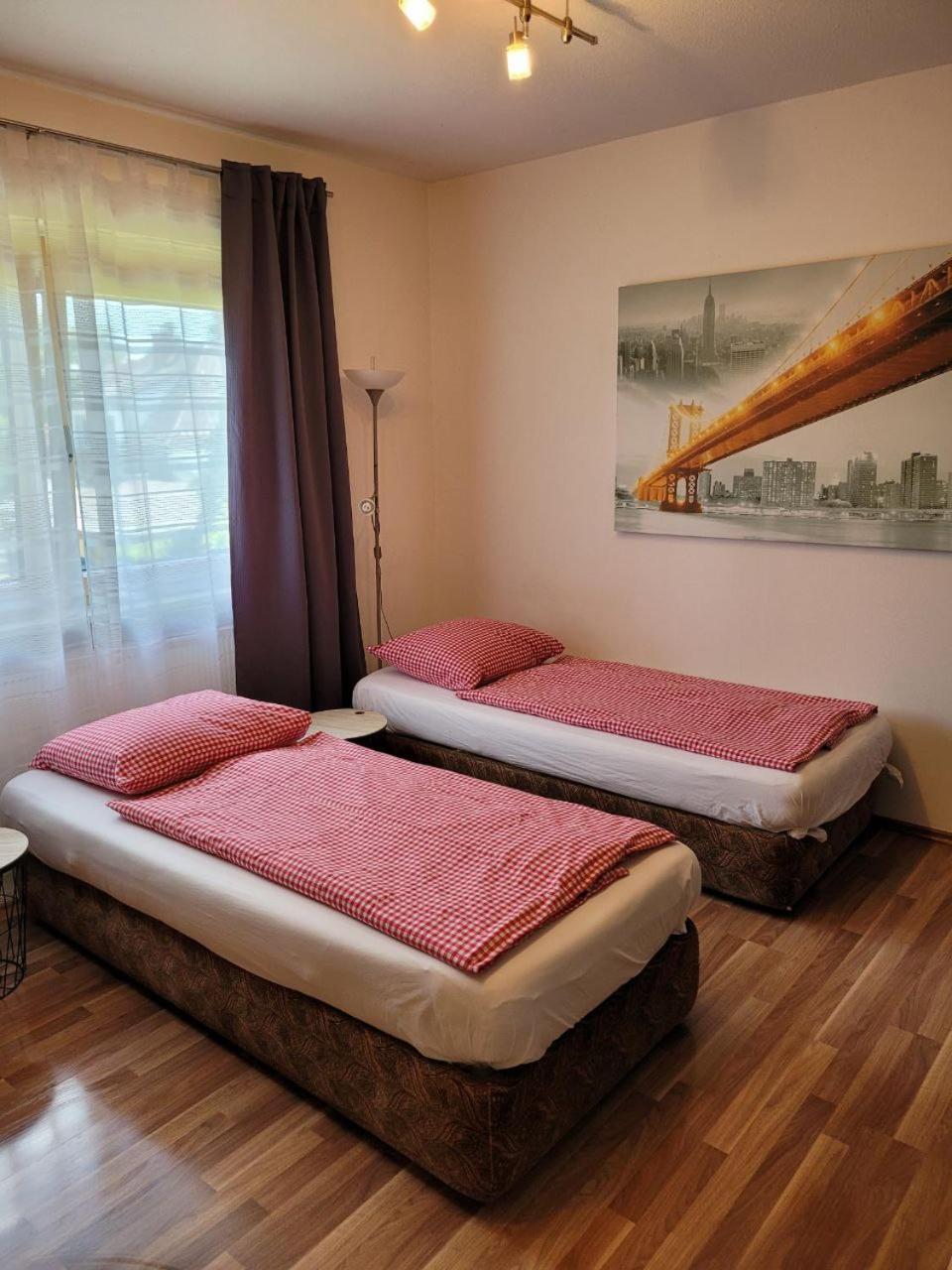 Zentral Gelegene, Sehr Ruhige Und Helle Wohnung Graz Dış mekan fotoğraf
