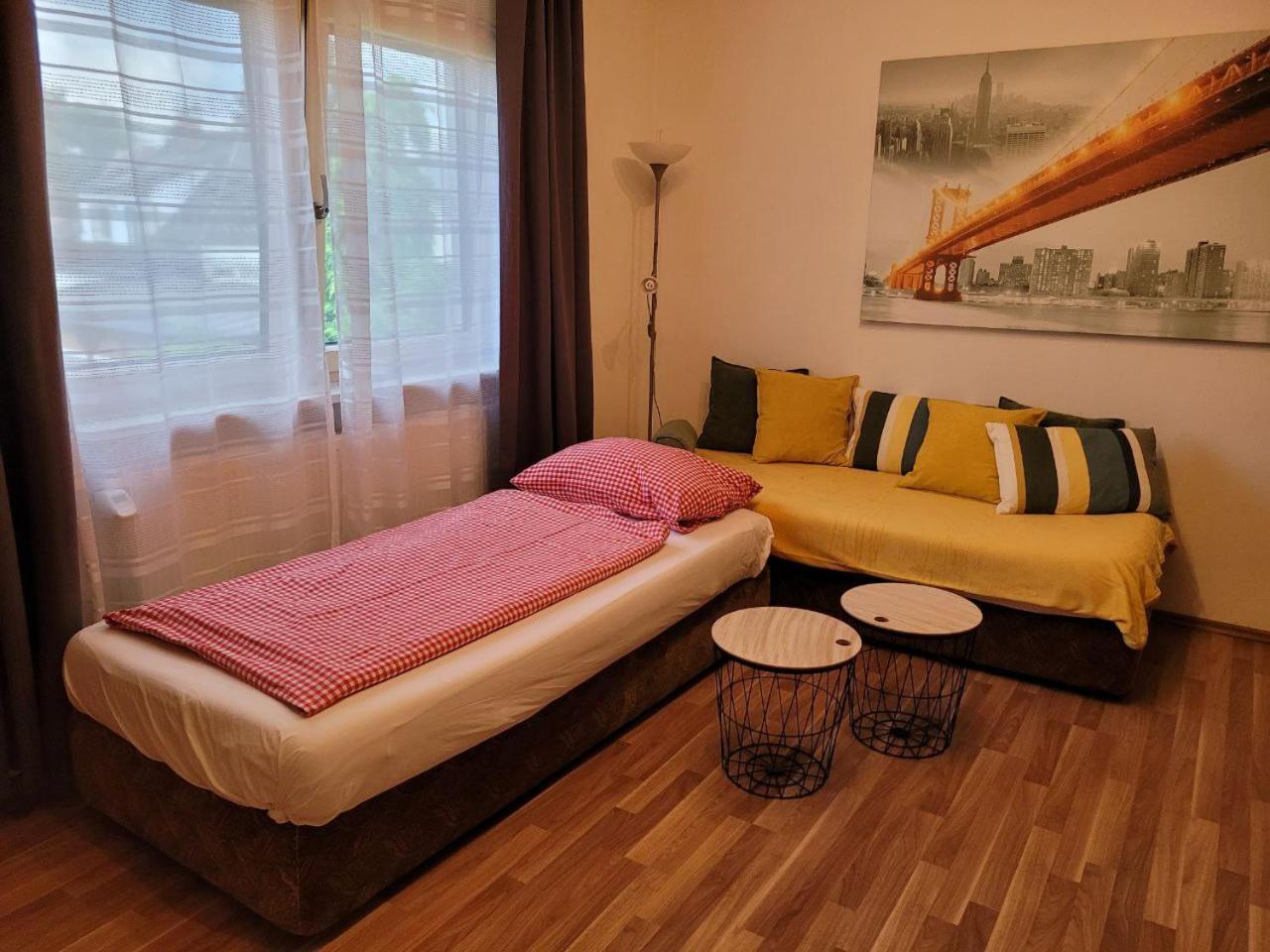 Zentral Gelegene, Sehr Ruhige Und Helle Wohnung Graz Dış mekan fotoğraf
